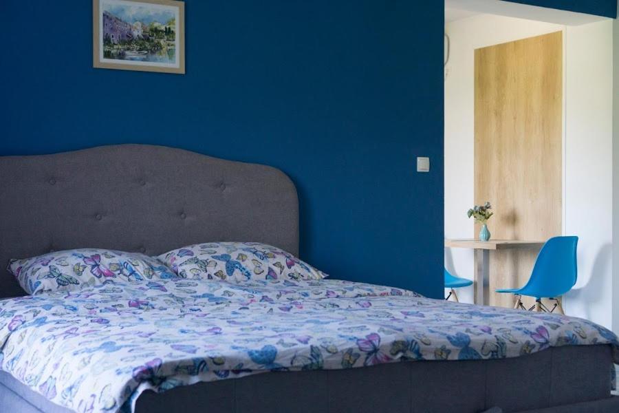 Apartments Ena Требине Екстериор снимка